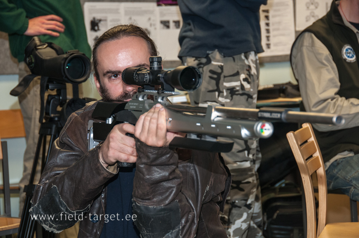 Elmet Orasson Steyr LG 110 Running Target, Hawke SideWinder 4-16x56, JSB Exact Express 4.52